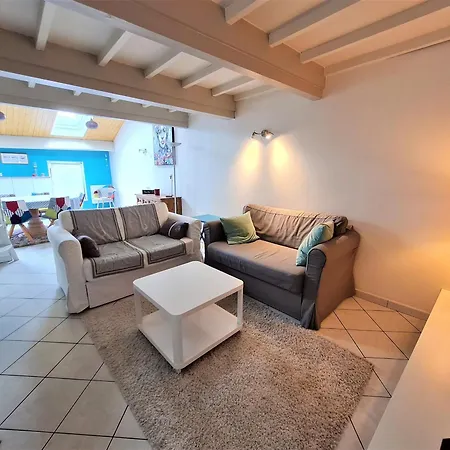 Cosy Au Centre-ville - Ideal Pour Explorer Nancy Et Verdun! - Fr-1-585-84 *